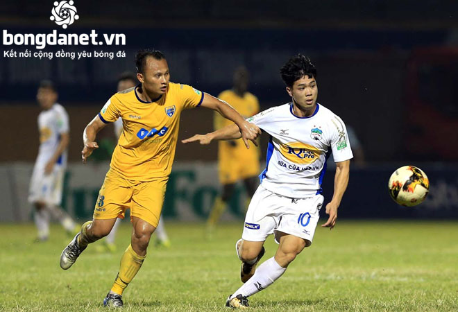 Tiết lộ: Trọng Ho&agrave;ng 2 lần xin ở lại SLNA nhưng bất th&agrave;nh