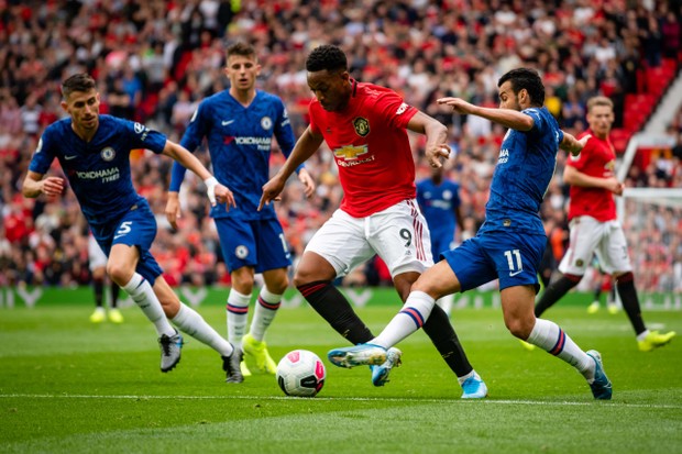 Tỷ lệ bóng đá hôm nay 17/2: Chelsea vs MU