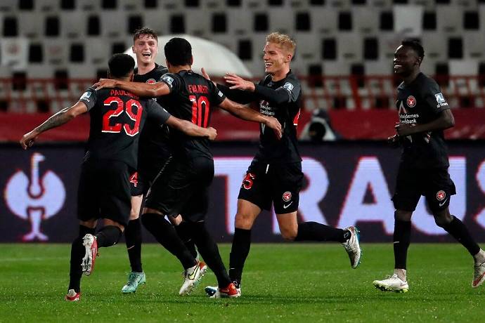 M&aacute;y t&iacute;nh dự đo&aacute;n b&oacute;ng đ&aacute; 17/2: Midtjylland vs PAOK