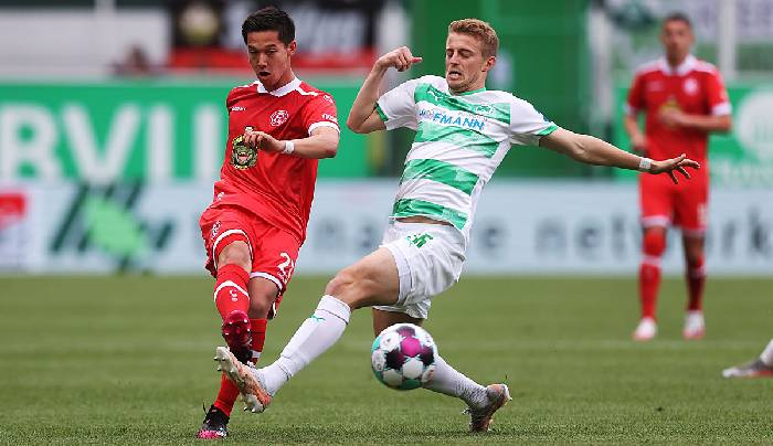 Máy tính dự đoán bóng đá 18/2: Furth vs Dusseldorf