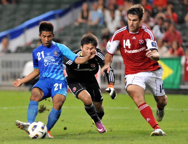 Nhận định, soi kèo Lamphun Warrior với Chonburi, 20h00 ngày 17/2: Thay đổi lịch sử