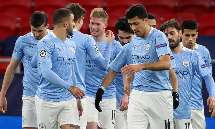 Loại Gladbach, Man City đi v&agrave;o lịch sử Champions League