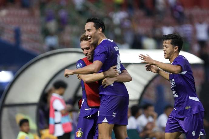 Nhận định, soi k&egrave;o Semen Padang vs Persik Kediri, 15h30 ng&agrave;y 18/5: Chủ nh&agrave; thăng hoa