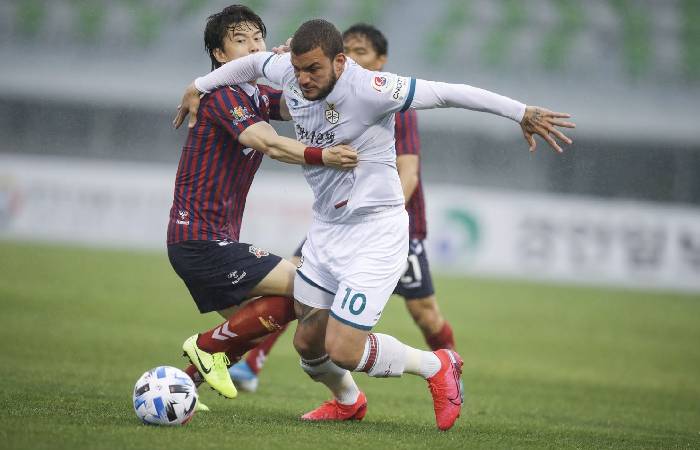 Nhận định, soi k&egrave;o Suwon FC vs Daejeon Hana Citizen, 17h00 ng&agrave;y 18/5: Củng cố ng&ocirc;i đầu