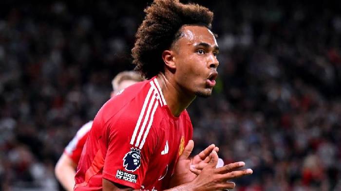 Joshua Zirkzee ghi b&agrave;n ngay trong trận ra mắt gi&uacute;p MU thắng Fulham