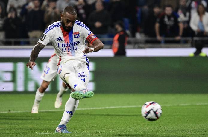 Dự đoán, soi kèo thẻ vàng Fenerbahce vs Lyon, 02h00 ngày 19/8