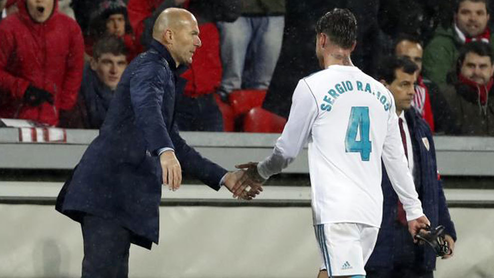 Real Madrid tiếp tục mất trụ cột trước thềm đại chiến với PSG