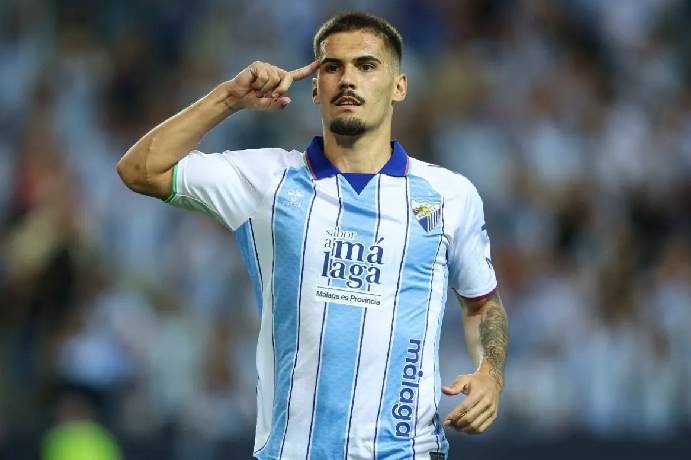 Soi kèo góc Malaga vs Villarreal, 02h30 ngày 18/09