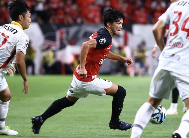 Nhận định, soi k&egrave;o Yokohama vs Nagoya Grampus, 12h00 ng&agrave;y 18/10: Tiếp tục bất bại