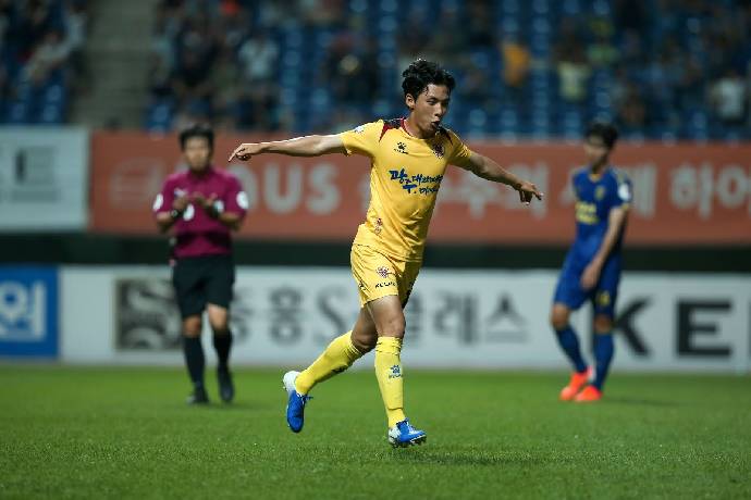 Nhận định, soi kèo Gwangju vs GimPo Citizen, 11h30 ngày 19/2