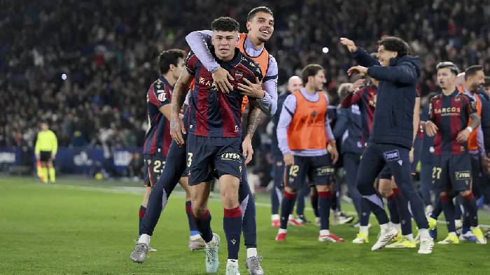 Soi kèo góc Levante vs Villarreal, 2h00 ngày 19/02