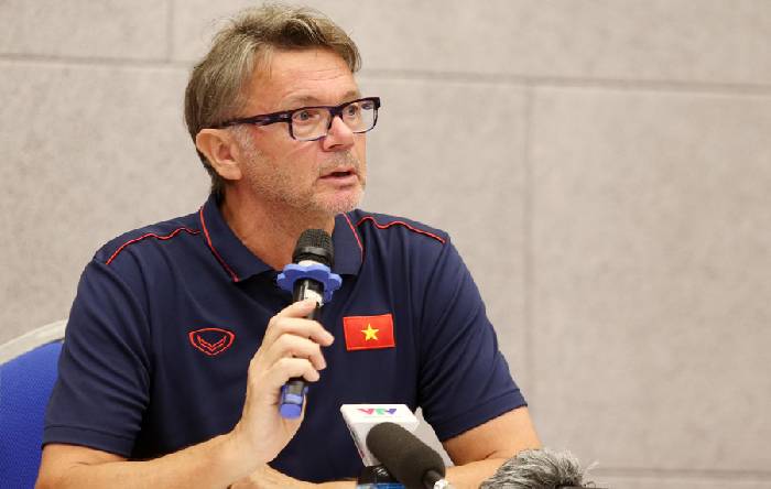 HLV Troussier: ‘Đội tuyển Việt Nam muốn thắng đẹp Indonesia’