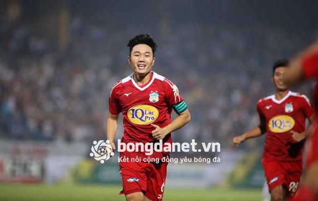 Xuân Trường và thầy Park tham gia vào cuốn sách bóng đá mới với vai trò gì?