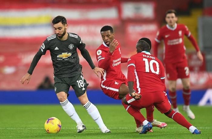 Soi k&egrave;o phạt g&oacute;c Liverpool vs MU, 2h ng&agrave;y 20/4