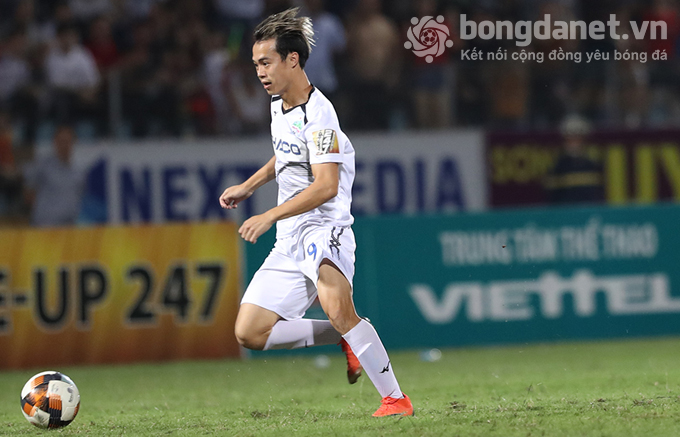 Ai thay Văn Toàn đá trận Nam Định vs HAGL?