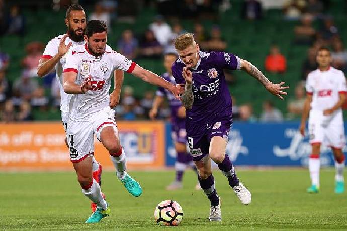 Soi kèo phạt góc Perth Glory vs Adelaide, 18h20 ngày 19/5