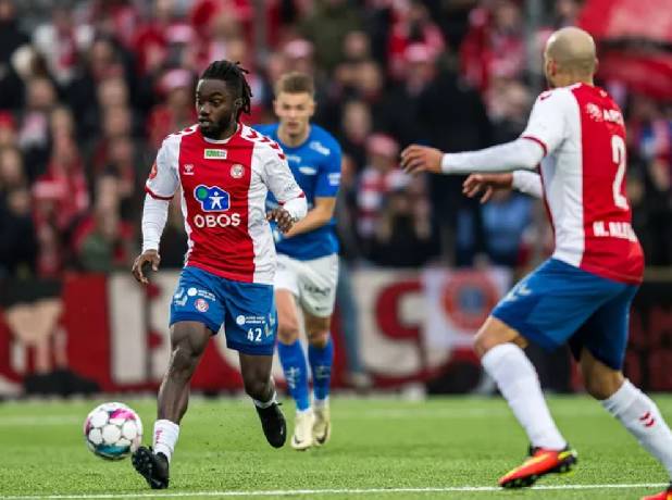 Soi kèo góc Lillestrom vs KFUM Oslo, 21h00 ngày 18/07