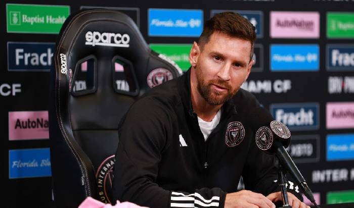 Lionel Messi: 'T&ocirc;i chưa bao giờ muốn gia nhập đội b&oacute;ng đ&oacute;'