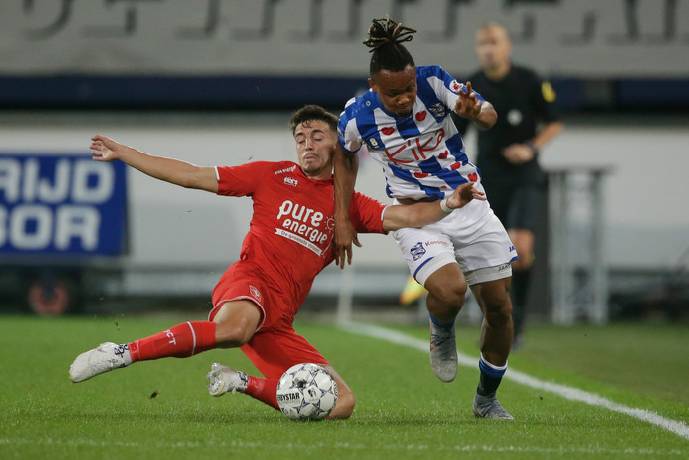 Soi k&egrave;o t&agrave;i xỉu Heerenveen vs Twente h&ocirc;m nay, 19h30 ng&agrave;y 18/9