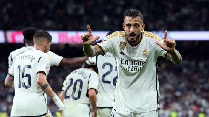 CĐV Real: 'Hết thời rồi, anh ta nên giải nghệ và ra đi  thôi'