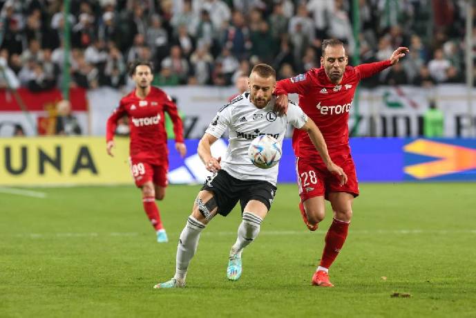 Nhận định, soi k&egrave;o Lechia Gdansk vs Legia Warszawa, 01h30 ng&agrave;y 19/10: Chia điểm