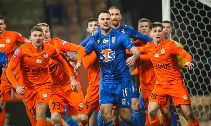 Nhận định, soi k&egrave;o Lech Poznan vs Gornik Zabrze, 21h ng&agrave;y 19/12