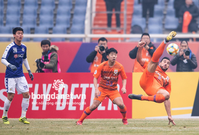 Kết quả tỷ số Shandong Luneng vs H&agrave; Nội FC, v&ograve;ng loại C&uacute;p C1 ch&acirc;u &Aacute; 2019