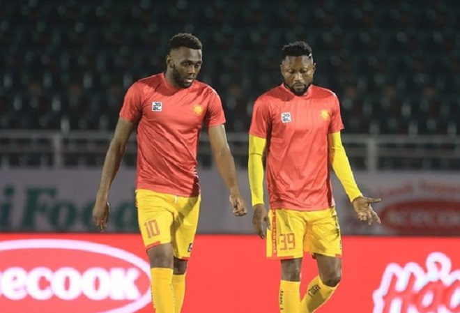 Thanh H&oacute;a 'giao lưu' ngoại binh với SHB Đ&agrave; Nẵng, H&agrave; Tĩnh c&oacute; tiền đạo khủng