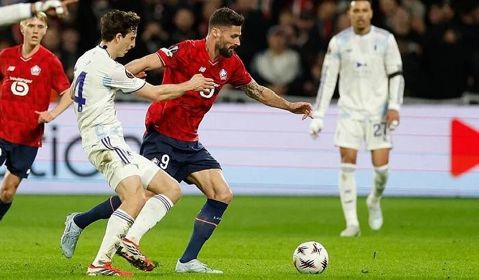 Siêu máy tính dự đoán Aston Villa vs Lille, 3h00 ngày 20/3