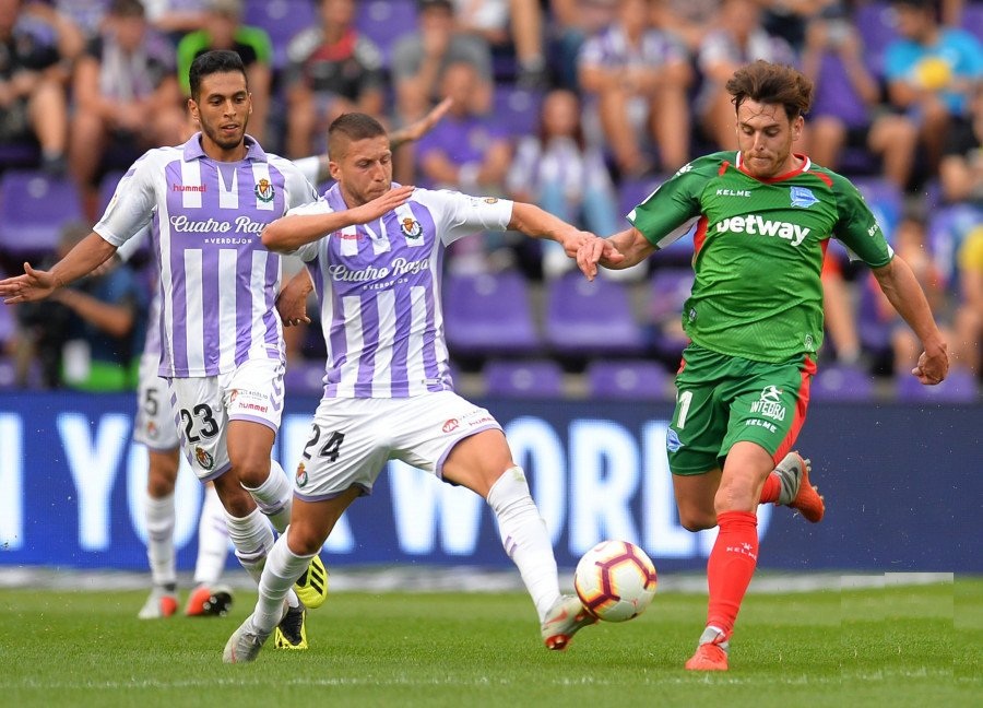 Tỷ lệ bóng đá hôm nay 19/4: Alaves vs Valladolid