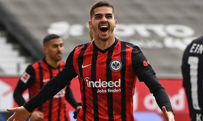 Nhận định Eintracht Frankfurt vs Augsburg, 1h30 ngày 21/4