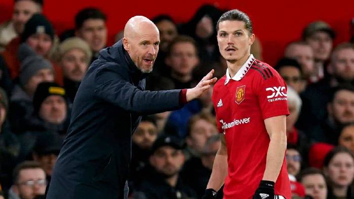 Sabitzer ho&agrave; nhập ấn tượng, HLV Ten Hag nhanh ch&oacute;ng c&oacute; quyết định