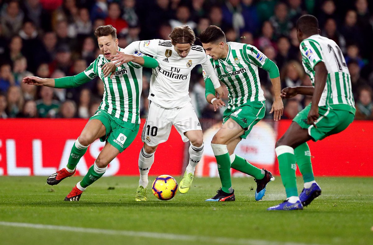 Dự đoán Real Madrid vs Betis (17h 19/5) bởi Evening Standard