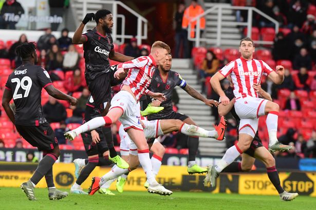 Nhận định Reading vs Stoke City, 21h00 ngày 20/6