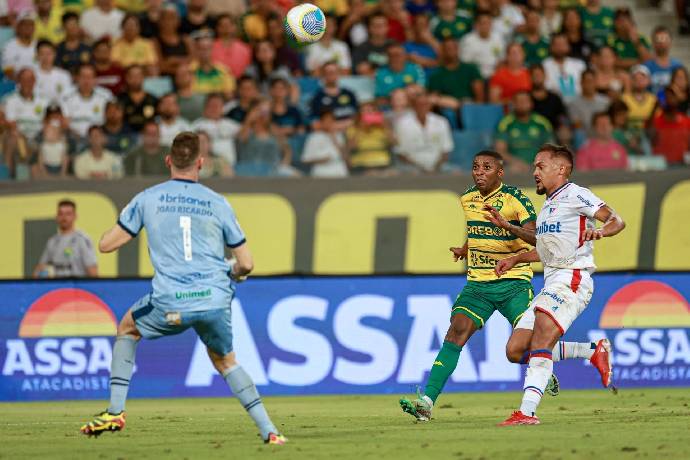 Nhận định, soi k&egrave;o Fortaleza vs Gremio, 06h00 ng&agrave;y 20/6: Về s&acirc;n nh&agrave; sẽ kh&aacute;c