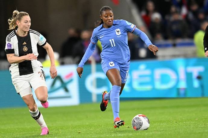 Soi kèo phạt góc Nữ Pháp vs Nữ Đức, 2h00 ngày 20/7