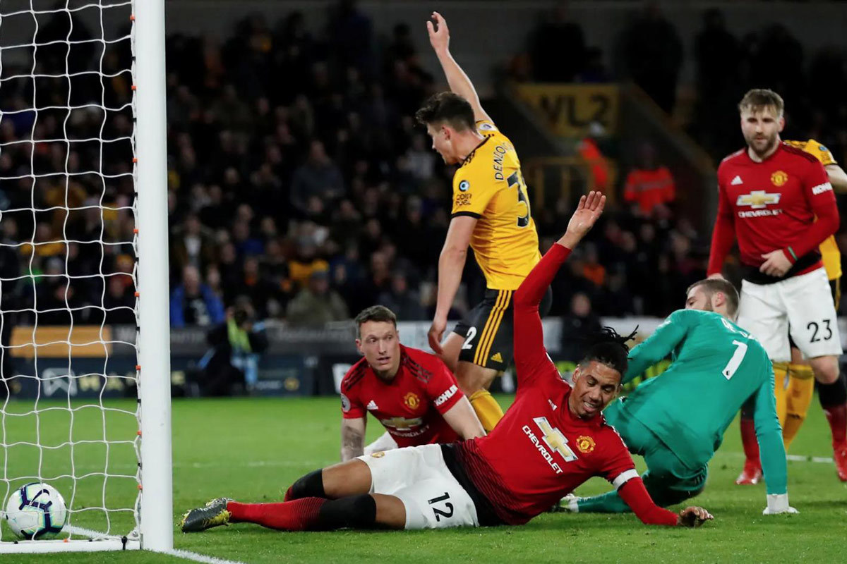 Tỷ lệ bóng đá hôm nay 19/8: Wolves vs MU