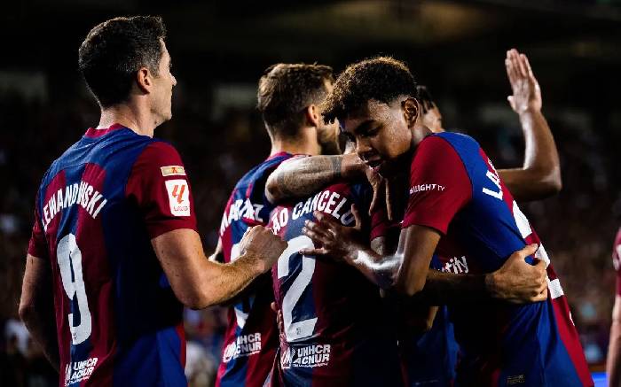 HLV đối thủ: 'Barca dư sức vô địch Champions League mùa này”