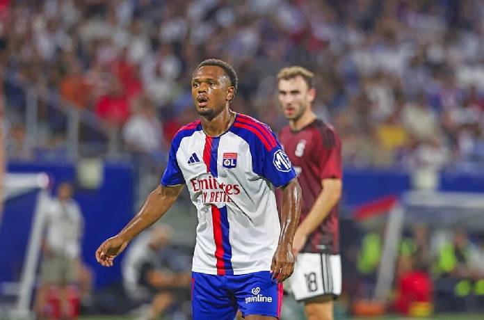 Soi kèo góc Lyon vs Rennes, 01h45 ngày 20/09