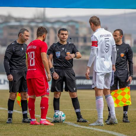 Nhận định, soi kèo Pyunik B vs Noah B, 18h00 ngày 19/10