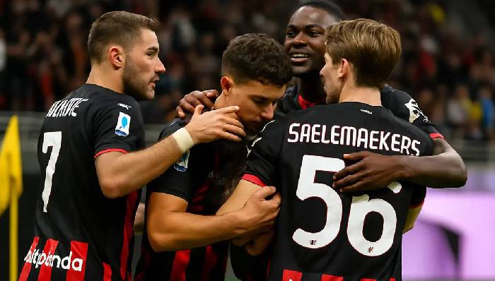 Soi kèo góc AC Milan vs Fiorentina, 1h45 ngày 20/10