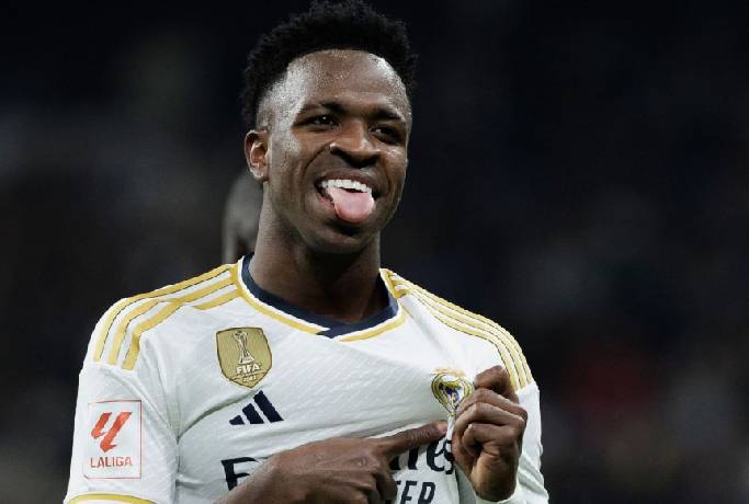 Virus FIFA tàn phá đội hình Real Madrid