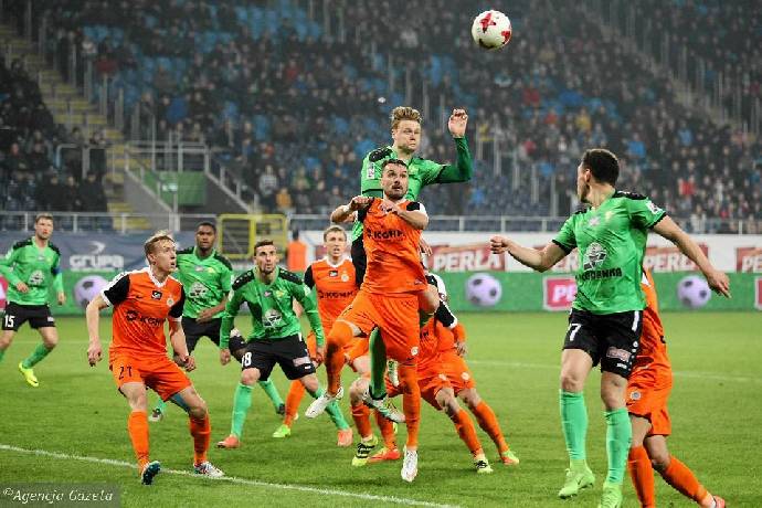 Nhận định, soi k&egrave;o Gornik Leczna vs Zaglebie Lubin, 18h30 ng&agrave;y 19/12