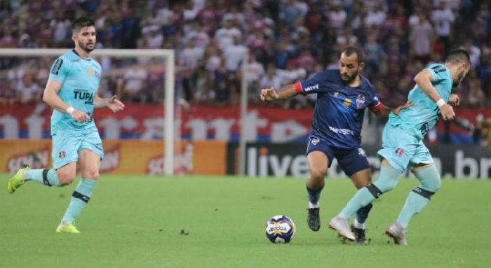 Máy tính dự đoán bóng đá 22/3: Santa Cruz vs Fortaleza