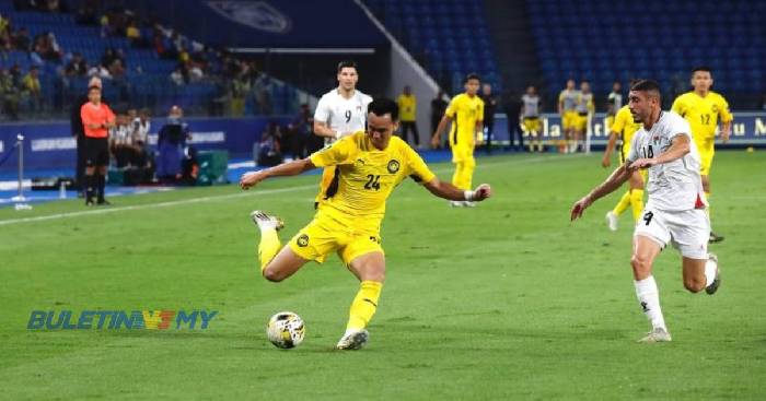 Malaysia sang Thái Lan tập huấn trước ngày đấu tuyển Việt Nam