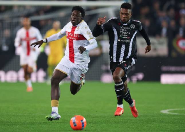 Soi kèo góc Genoa vs Udinese, 2h45 ngày 21/03
