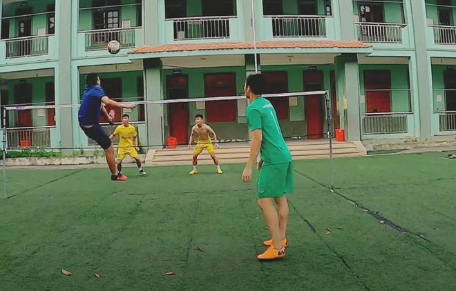 Phan Văn Đức, Đặng Văn Lắm được đàn anh dạy tuyệt kỹ mới