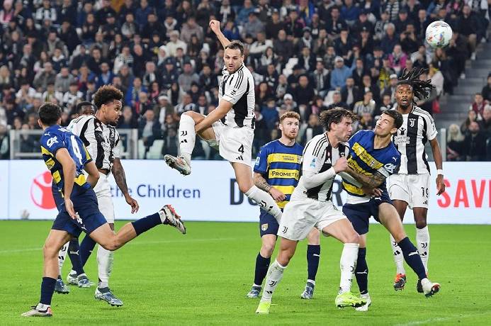 Siêu máy tính dự đoán Parma vs Juventus, 1h45 ngày 22/4