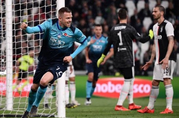 Atalanta rất gần chiếc vé dự Champions League lần đầu tiên trong lịch sử