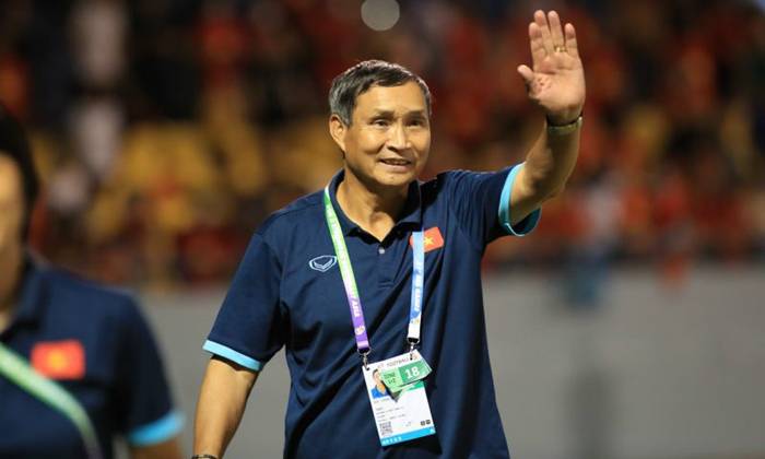 HLV Mai Đức Chung nhận định nữ Việt Nam vs nữ Thái Lan, 19h ngày 21/5